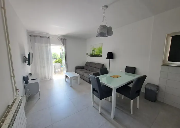 Zgogo Апартаменты