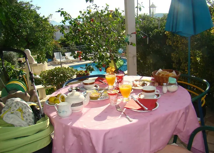 Zgogo Апартаменты *